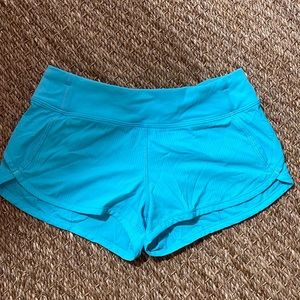 Ivivva size 8 girls shorts